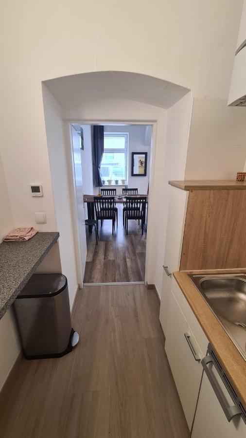 City Apartment Mit Direktzugang Вена Экстерьер фото