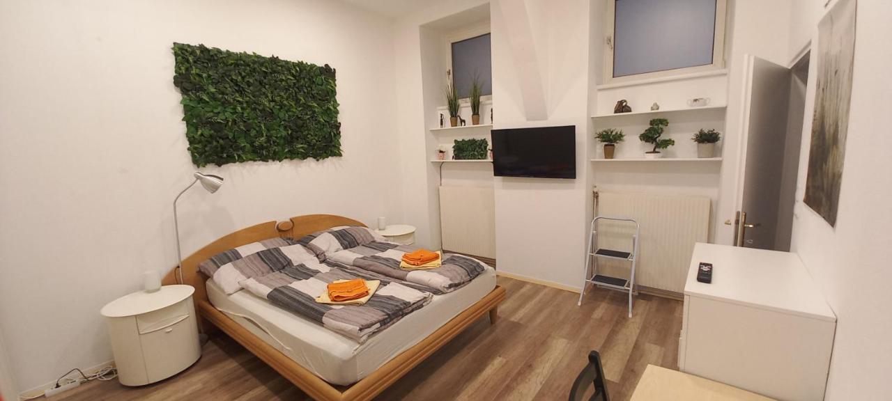 City Apartment Mit Direktzugang Вена Экстерьер фото