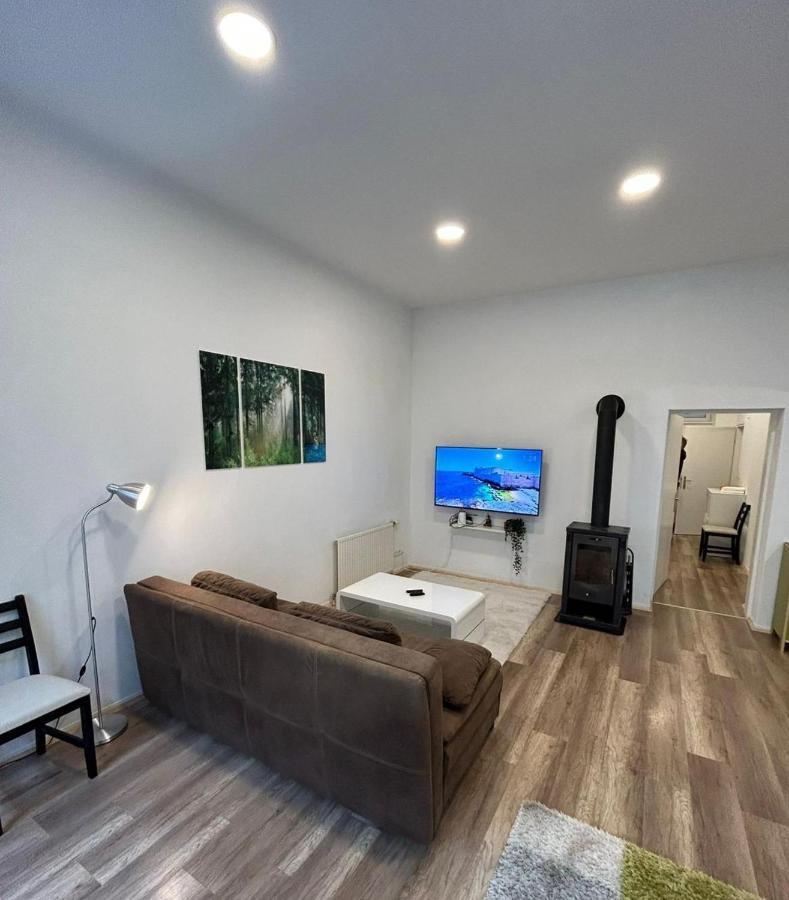 City Apartment Mit Direktzugang Вена Экстерьер фото